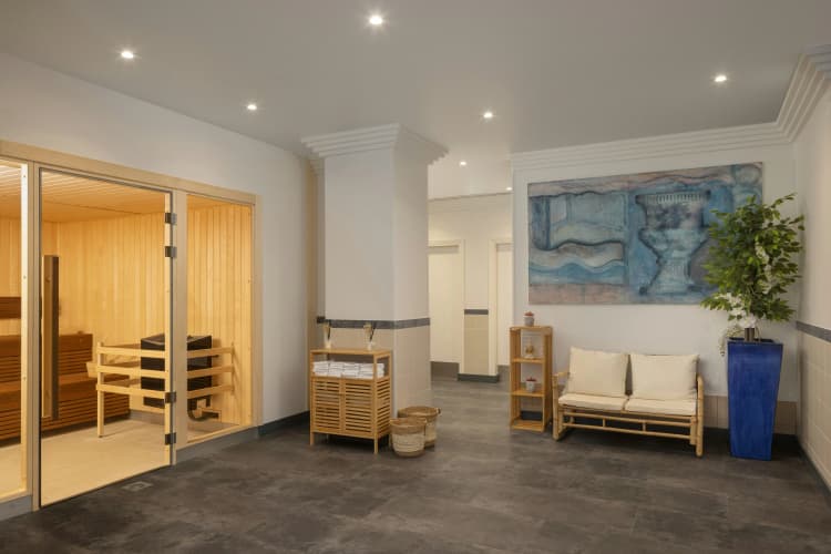 Hilton Paris Charles De Gaulle Airport photo 4