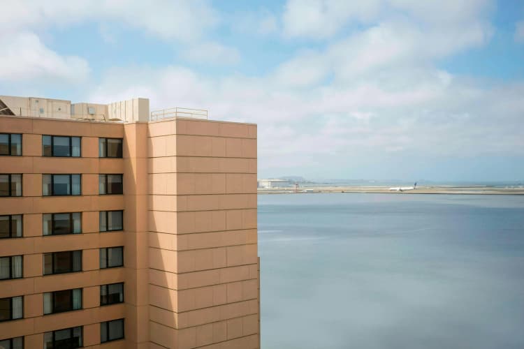 San Francisco Airport Marriott Waterfront photo 2
