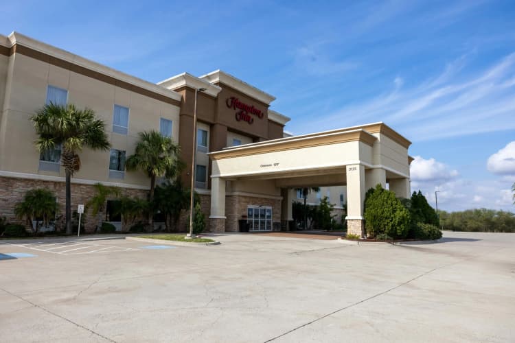 Hampton Inn Alice photo 2