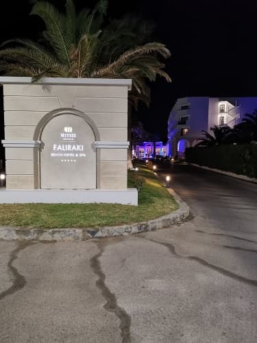 Mitsis Faliraki, photo 2
