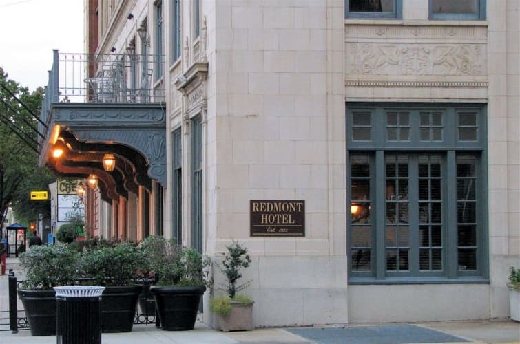 Redmont Hotel Birmingham, Curio Collection by Hilton photo 2