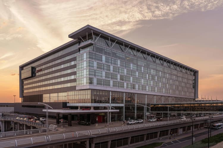 Marriott Montreal Airport photo 2