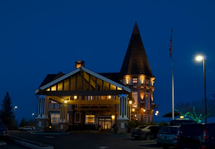 Holiday Inn Express Spokane-Downtown photo 2