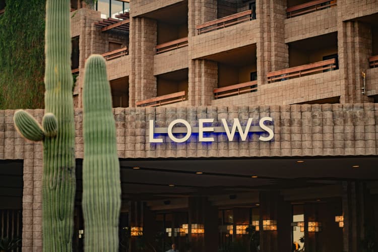 Loews Ventana Canyon Resort photo 2