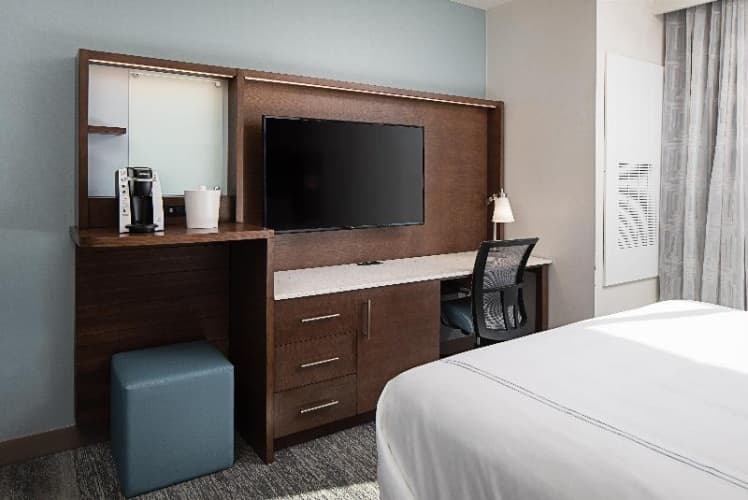 EVEN Hotels Shenandoah - The Woodlands, an IHG Hotel, photo 5