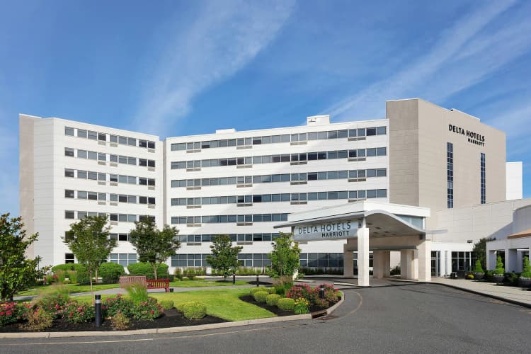 Delta Hotels Woodbridge photo 2