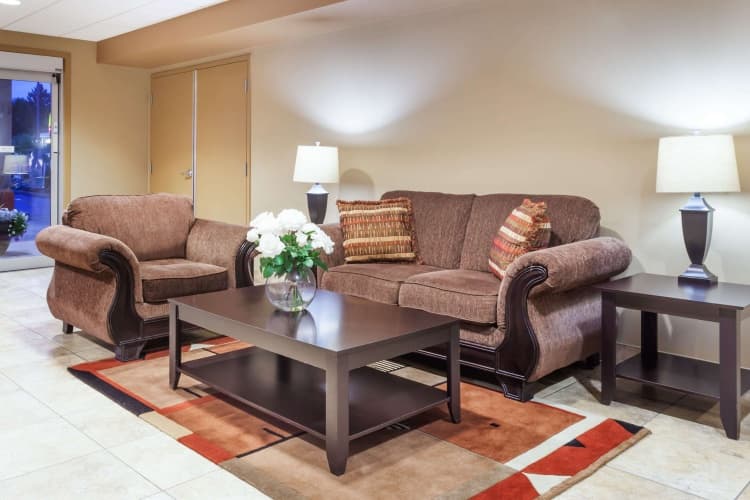 Super 8 by Wyndham Abbotsford, photo 3