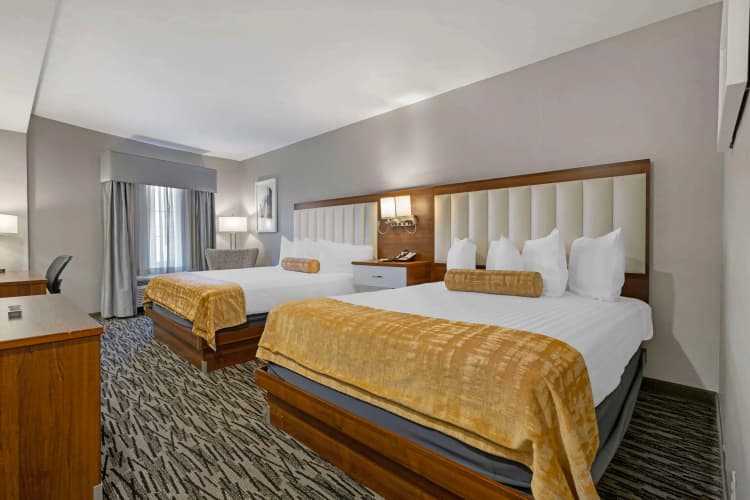 Best Western On The Avenue photo 4
