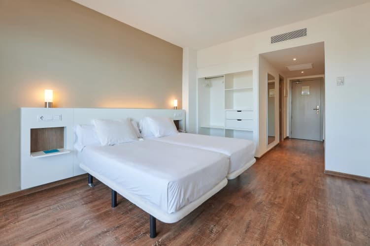 Alua Calas De Mallorca Resort photo 3