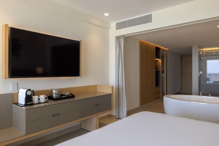Royalton Splash Riviera Cancun, An Autograph Collection All-Inclusive Resort photo 5