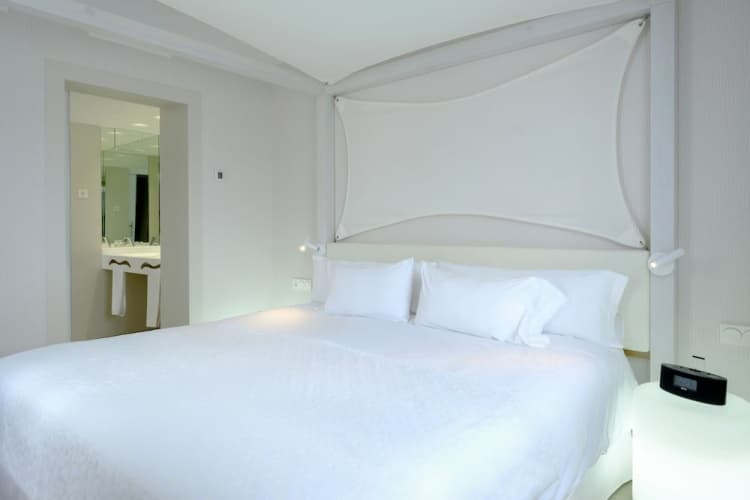 Blanco Hotel Formentera photo 3