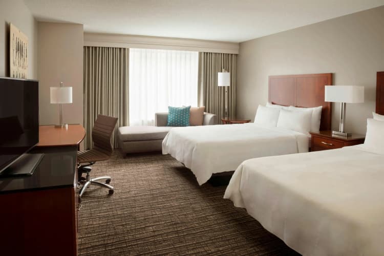 Toronto Marriott Downtown Eaton Centre Hotel photo 4
