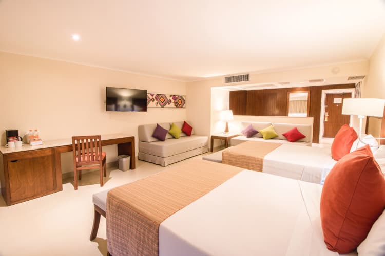Hotel Grand Park Royal Puerto Vallarta photo 3