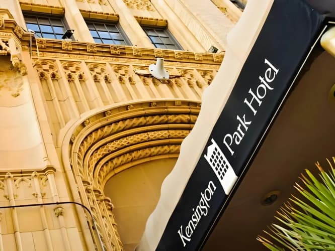 Kensington Park Hotel photo 2