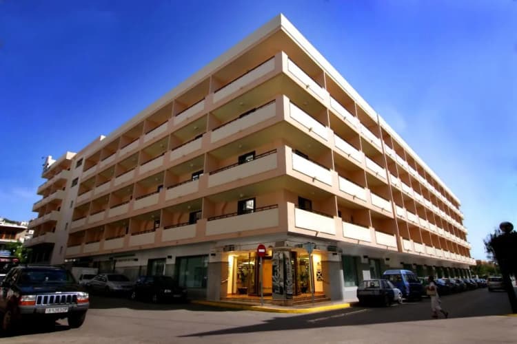Invisa Hotel La Cala (Adults Only) photo 2