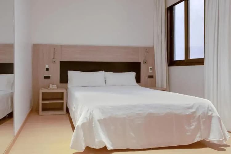 Hotel Lleo photo 5