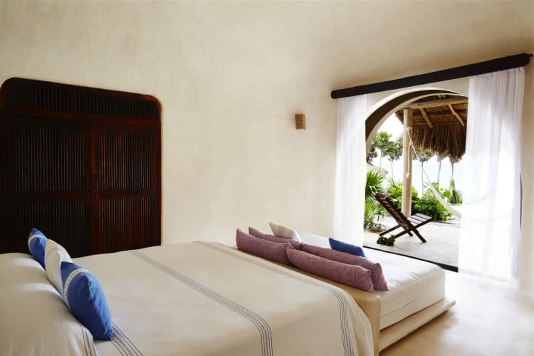 Papaya Playa Project photo 3