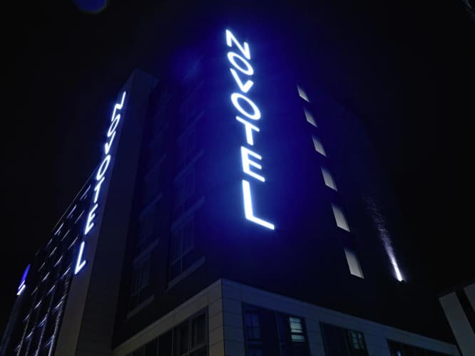Novotel London Brentford photo 2
