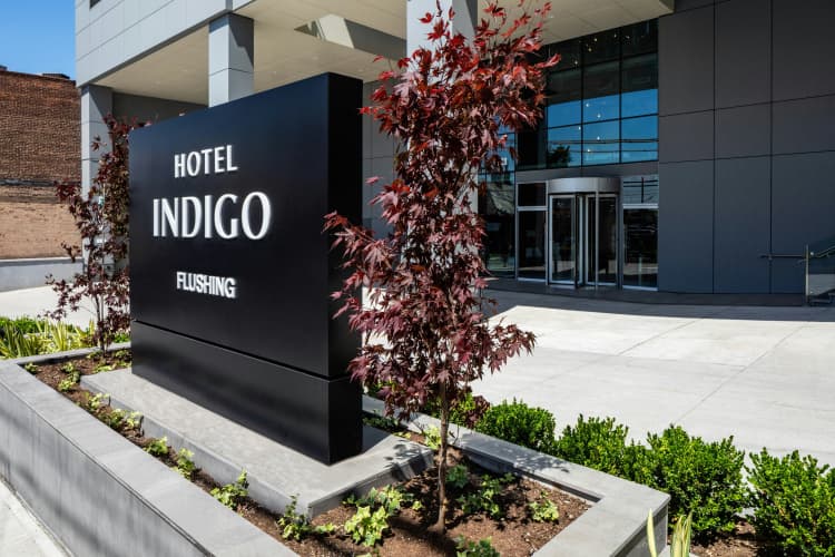 Hotel Indigo Flushing photo 2