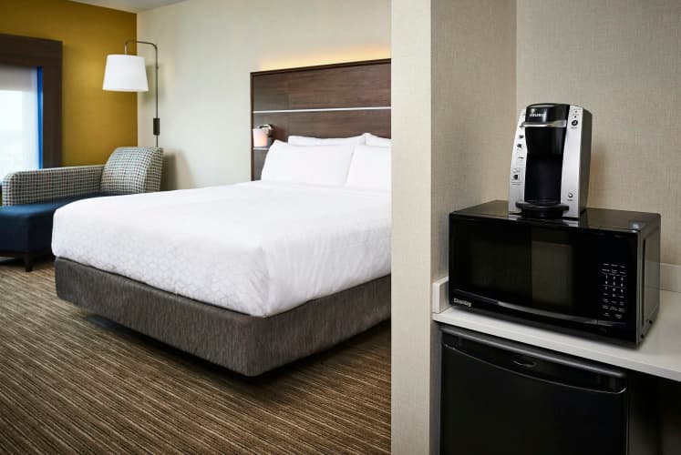 Holiday Inn Express Sarnia - Point Edward photo 4