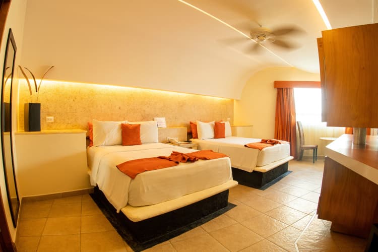 Artisan Family Hotels and Resorts Collection Playa Esmeralda photo 4
