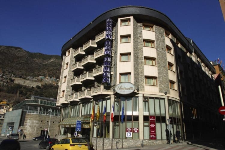 Roc Blanc Andorra photo 2