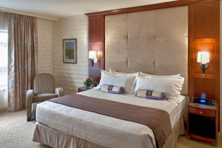 Viana Hotel & Spa, Trademark Collection By Wyndham, photo 4