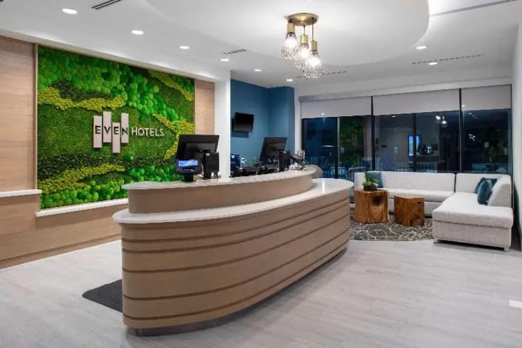 EVEN Hotels  Shenandoah - The Woodlands, an IHG Hotel photo 3