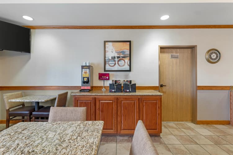 Best Western Plus Capital Inn photo 4