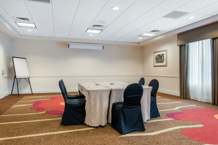 Hilton Garden Inn Portland Airport photo 5
