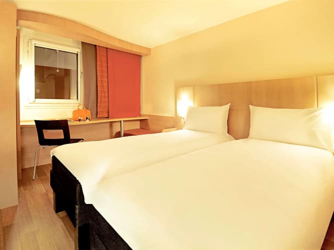 ibis Lisboa Jose Malhoa photo 5