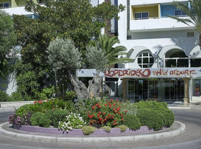 Esperides Beach Resort photo 2