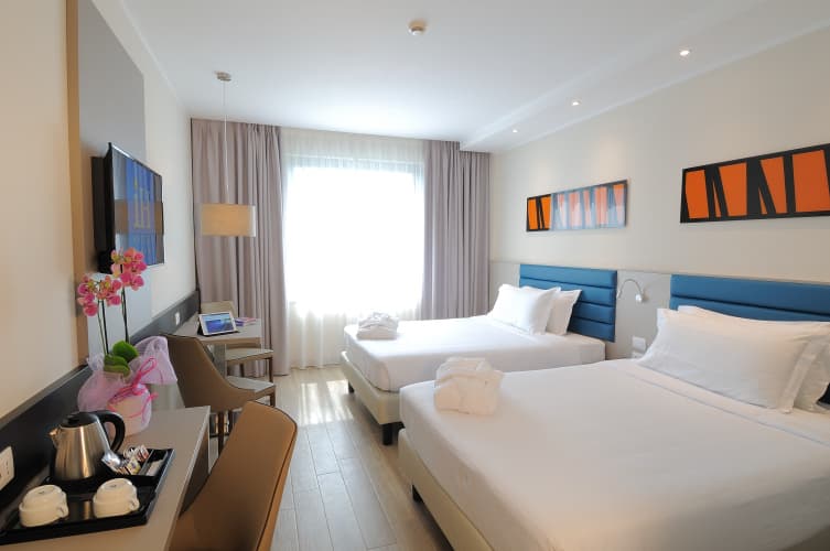 IH Hotels Milano Lorenteggio photo 5