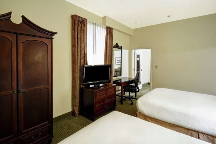 Embassy Suites by Hilton Charleston Historic District photo 5