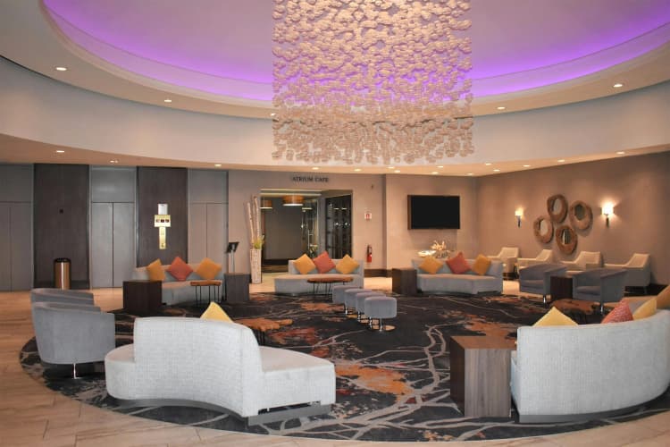 DoubleTree by Hilton Chicago - Oak Brook photo 3