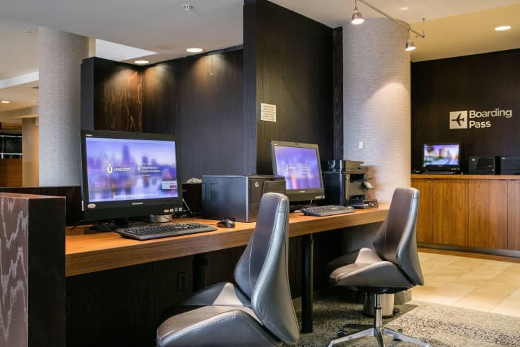 Courtyard Marriott Aksarben Village, photo 4