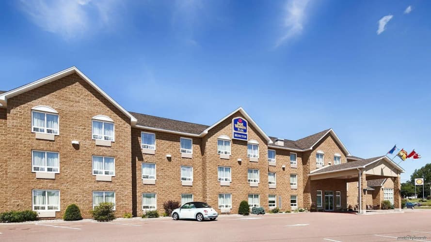 Best Western Plus Moncton photo 2