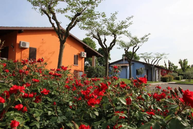 The Garda Village photo 2