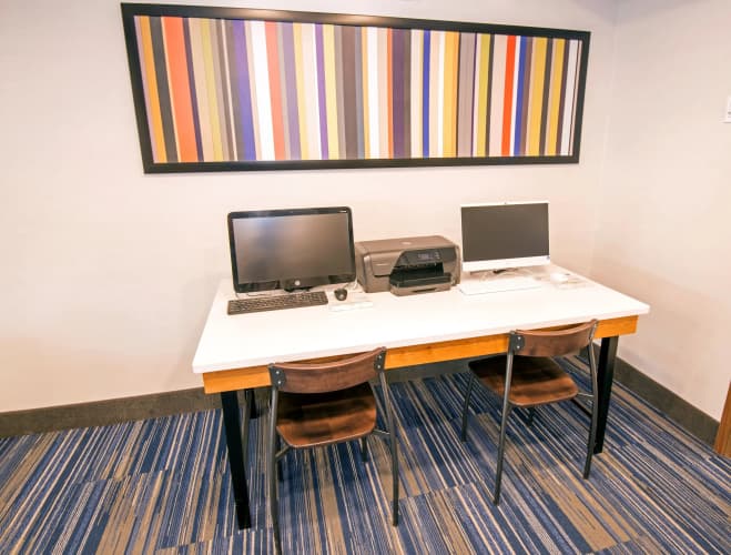 Holiday Inn Express & Suites Hinton photo 4