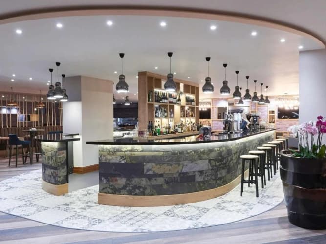 Mercure Cardiff Holland House Hotel & Spa photo 3