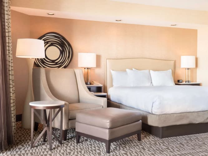 Hilton Phoenix Airport photo 4