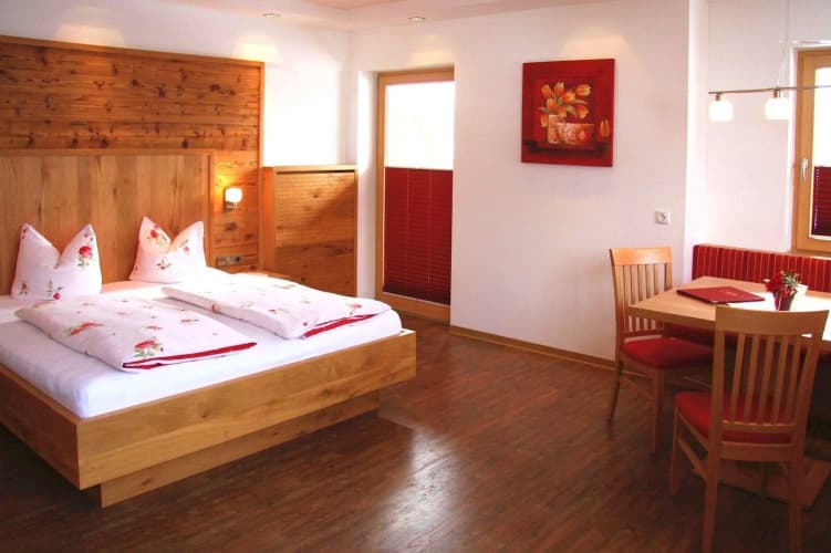 Hotel Alpina photo 2