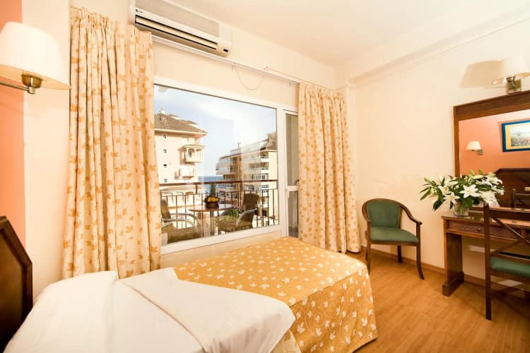 Hotel Monarque Cendrillón photo 4