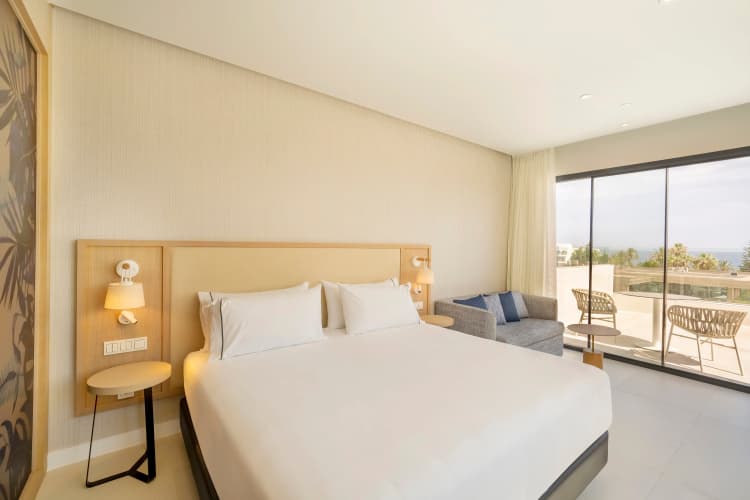 Eurostars Oasis Marbella photo 3
