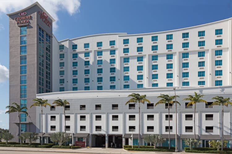 Crowne Plaza Ft. Lauderdale Airport/Cruise photo 2