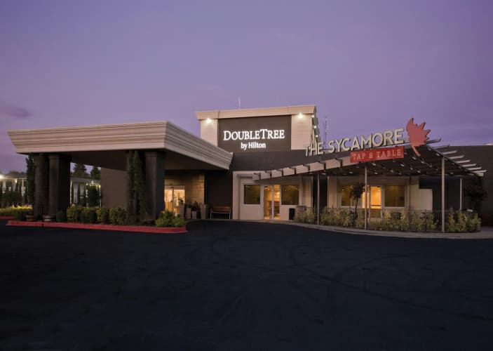 DoubleTree by Hilton Chico photo 2