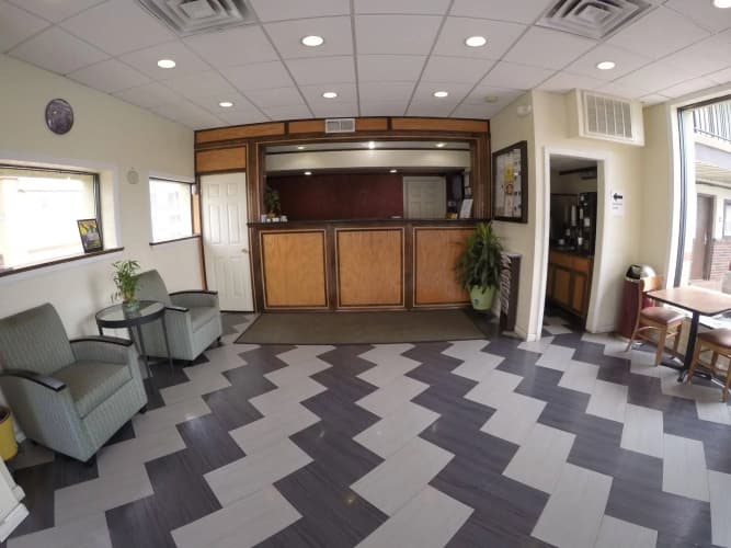 Motel 6 Elizabeth - Newark Liberty International Airport photo 3