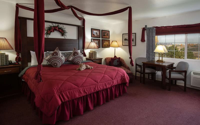 Coast Hilltop Inn, photo 4