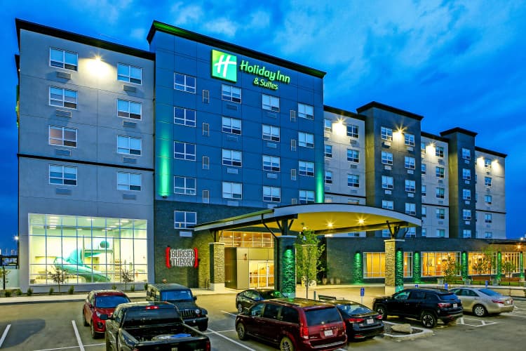 Holiday Inn & Suites Calgary Airport North photo 2