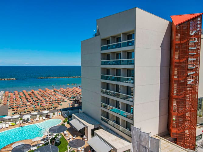 Nautilus Family Hotel photo 2